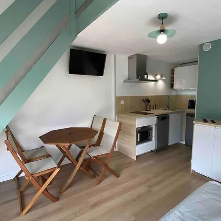 Port - Maison Renovee Avec Jardin A 150 M Du Lac Holiday home *